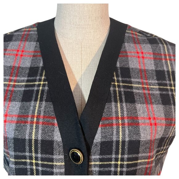 Vintage Pendleton Womens Tartan Gray Plaid Wool Vest Black Belvet Trim Size 6 - Picture 7 of 9